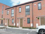 2 bedroom terraced house for rent in Marine Crescent,...