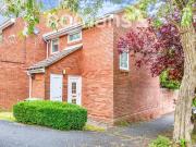 2 bedroom terraced house for rent in May Tree Close,...