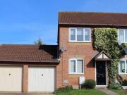 2 bedroom terraced house for rent in Moeran Close Browns...
