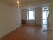 2 bedroom terraced house for rent in Neath Road,...