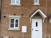2 bedroom terraced house for rent in Nightingale Close,...