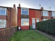 2 bedroom terraced house for rent in Ordsall Road...