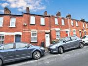 2 bedroom terraced house for rent in Radford Road,...