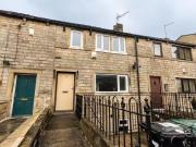2 bedroom terraced house for rent in Rooley Lane,...