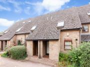 2 bedroom terraced house for rent in Shirelake Close,...