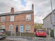 2 bedroom terraced house for rent in Southfield Road... 2 bedroom terraced house for rent in Southfield Road...