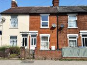 2 bedroom terraced house for rent in Spring Road,...