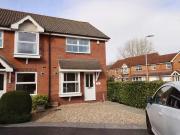2 bedroom terraced house for rent in Stag Way,...