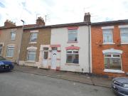 2 bedroom terraced house for rent in Stanley Street,...