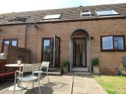 2 Bedroom Terraced House For Rent In Surrey Quays