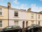 2 bedroom terraced house for rent in Tangier Lane Eton SL4
