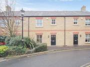 2 bedroom terraced house for rent in Temple Place...