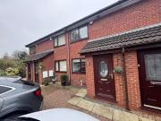 2 bedroom terraced house for rent in Watermans Close,...
