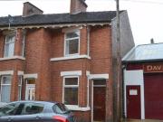 2 bedroom terraced house for rent in Well Street Leek ST13