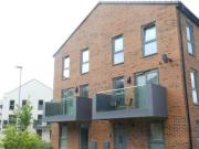 2 Bedroom Terraced House For Rent In West Yorkshire, Uk