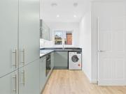 2 bedroom terraced house for rent in Whitehouse, Milton...