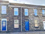 2 bedroom terraced house for rent in Ynysmaerdy Road...