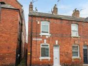 2 Bedroom Terraced House For Rent In York
