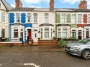2 bedroom terraced house for sale