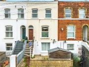 2 bedroom maisonette for sale