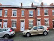 2 bedroom terraced house for sale