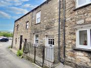 2 bedroom cottage for sale