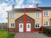2 bedroom terraced house for sale in 154 The Heath...
