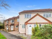 2 Bedroom Terraced House For Sale In Abbots Langley,...