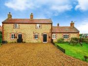 2 Bedroom Terraced House For Sale In Bacton, Norwich