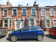 2 bedroom terraced house for sale in Baker Street,...