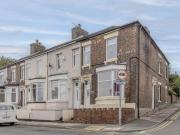 2 bedroom terraced house for sale in Bath Terrace, Stoke...