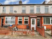 2 bedroom terraced house for sale in Bramford Road,...