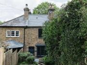 2 Bedroom Terraced House For Sale In Cheapside Road, Ascot