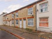 2 bedroom terraced house for sale in Clarence Road,...