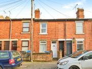 2 bedroom terraced house for sale in Cowley Street,...