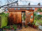 2 bedroom terraced house for sale in Cremorne Lane,...