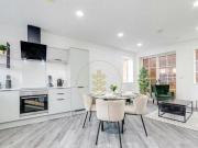 2 Bedroom Terraced House For Sale In Cricklewood, London