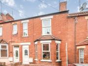 2 bedroom terraced house for sale in Cromwell Road...