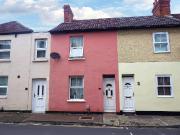 2 bedroom terraced house for sale in Cross Street,...