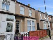 2 Bedroom Terraced House For Sale In Croydon