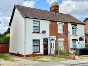 2 bedroom terraced house for sale in Derby Road,...