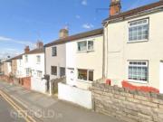 2 bedroom terraced house for sale in Eastcott Hill,...