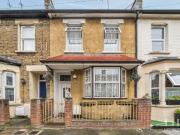 2 bedroom terraced house for sale in Glenavon Road,...