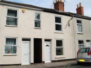 2 bedroom terraced house for sale in Gray Street,...