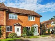 2 bedroom terraced house for sale in Hayes Walk...