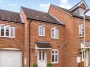 2 bedroom terraced house for sale in Kirby Drive Bramley...