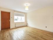 2 bedroom terraced house for sale in Lakefield Road,...