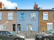 2 Bedroom Terraced House For Sale In London