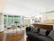 2 Bedroom Terraced House For Sale In London
