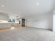 2 Bedroom Terraced House For Sale In London